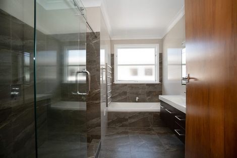 Photo of property in 10 Swansea Street, Hokowhitu, Palmerston North, 4410