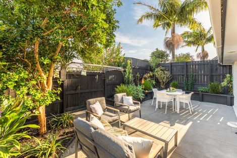 Photo of property in 4/17 Abercrombie Street, Howick, Auckland, 2014