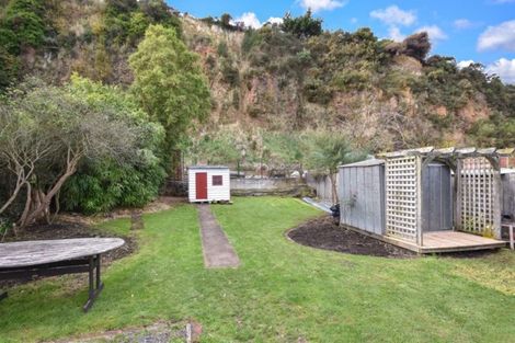 Photo of property in 131 Glen Road, The Glen, Dunedin, 9011