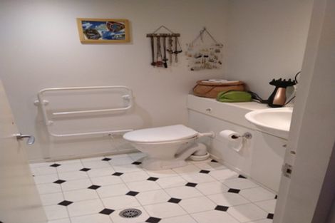 Photo of property in Hannahs Warehouse, 3/13 Leeds Street, Te Aro, Wellington, 6011