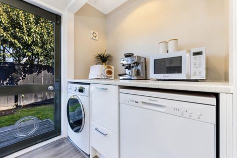 Photo of property in 77 Hamilton Drive, Waiuku, 2123