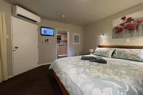 Photo of property in 53 Mauger Drive, Heathcote Valley, Christchurch, 8022