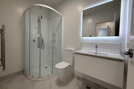 Photo of property in 5/3 Kawau Close, Orewa, 0931