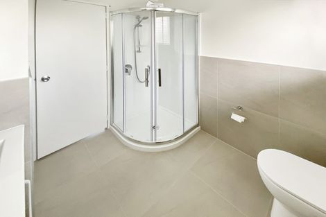 Photo of property in 15 Pisces Road, Glen Eden, Auckland, 0602