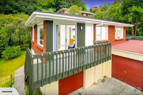 Photo of property in 2/20 Malters Place, Browns Bay, Auckland, 0630