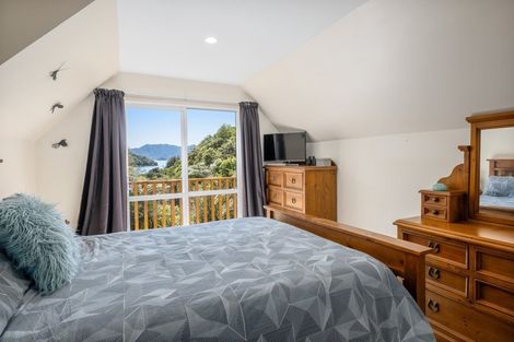 Photo of property in 34 Mccormicks Road, Whatamango Bay, Picton, 7281