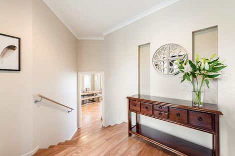 Photo of property in 10 Cullen Place, Nelson South, Nelson, 7010