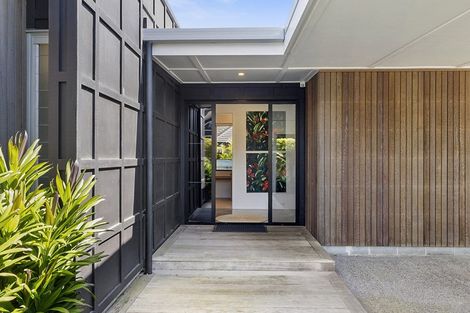 Photo of property in 75 Links Drive, Waiwhakaiho, New Plymouth, 4312