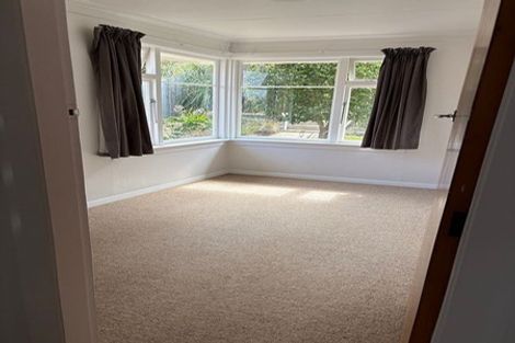 Photo of property in 15 Seaview Terrace, Kew, Dunedin, 9012