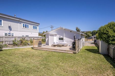 Photo of property in 5a Titoki Road, Raumati Beach, Paraparaumu, 5032