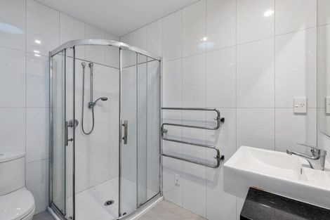 Photo of property in 9/5 Perekia Street, Albany, Auckland, 0632