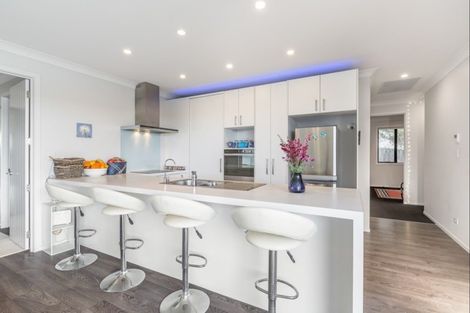 Photo of property in 15 Clansman Terrace, Gulf Harbour, Whangaparaoa, 0930