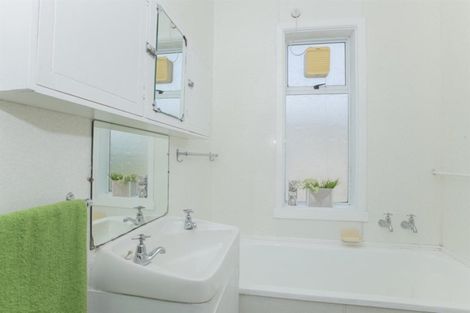 Photo of property in 4 Hunter Street, Te Hapara, Gisborne, 4010