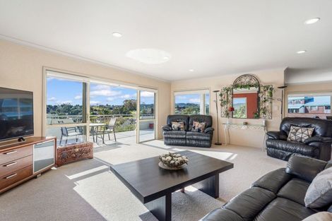 Photo of property in 288 Beach Road, Onerahi, Whangarei, 0110