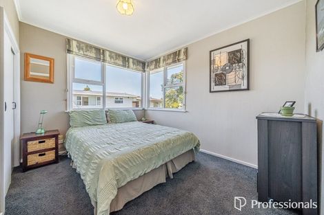 Photo of property in 14 Bushey Way, Maungaraki, Lower Hutt, 5010