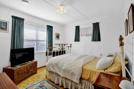 Photo of property in 7 Murray Avenue, Hawera, 4610