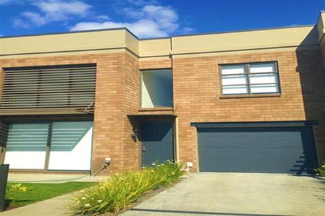 Photo of property in 14 Purchas Hill Drive, Stonefields, Auckland, 1072