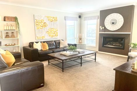 Photo of property in 14 Haast Place, Poraiti, Napier, 4112