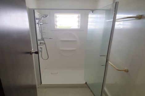 Photo of property in 2 Russleigh Drive, Dinsdale, Hamilton, 3204