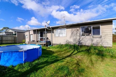 Photo of property in 103b Aquarius Drive, Kawaha Point, Rotorua, 3010