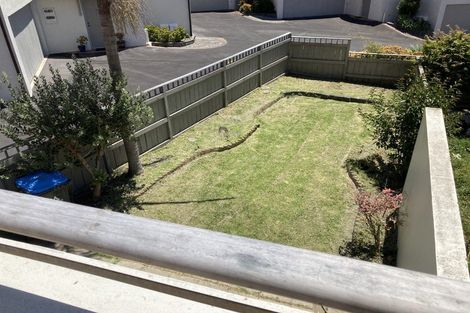 Photo of property in 10/201 Great South Road, Greenlane, Auckland, 1051