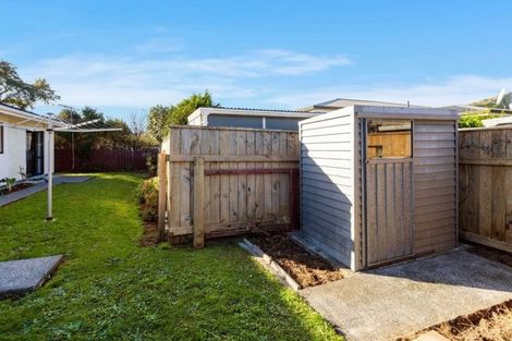 Photo of property in 16 Rossiter Street, Tawa, Wellington, 5028