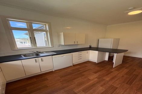 Photo of property in 1/27 Brougham Street, Mount Victoria, Wellington, 6011