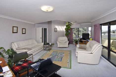 Photo of property in 450a Oceanbeach Road, Mount Maunganui, 3116