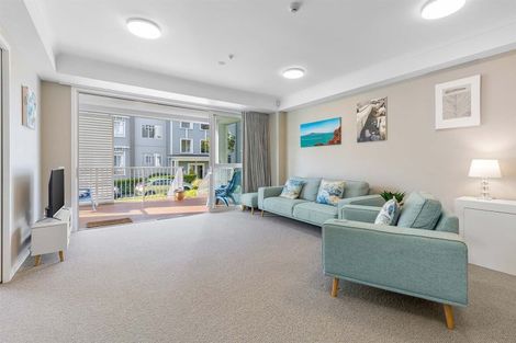Photo of property in 75 Panorama Heights, Orewa, 0931