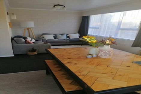 Photo of property in 5 Rennell Street, Frankleigh Park, New Plymouth, 4310