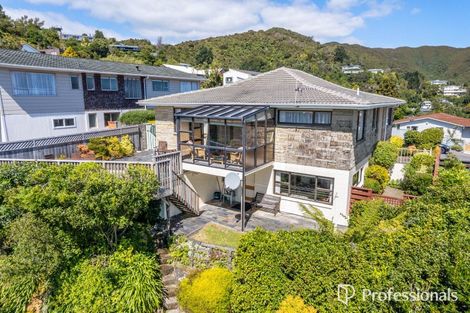Photo of property in 7 Summit Road, Fairfield, Lower Hutt, 5011