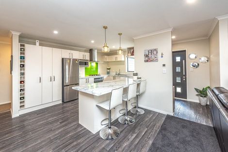 Photo of property in 23 Magnolia Crescent, Tawhero, Whanganui, 4501