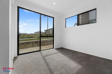 Photo of property in 14 Urney Drive, Flat Bush, Auckland, 2019