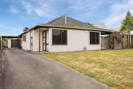 Photo of property in 9 Papawai Place, Milson, Palmerston North, 4414