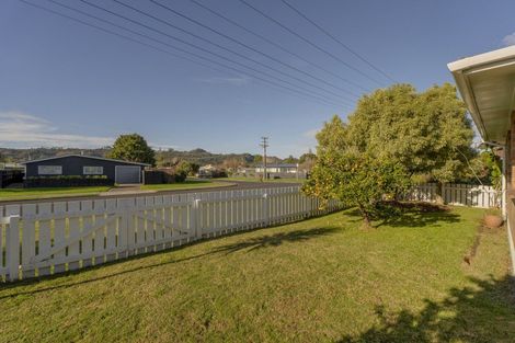 Photo of property in 28 Cook Drive, Whitianga, 3510