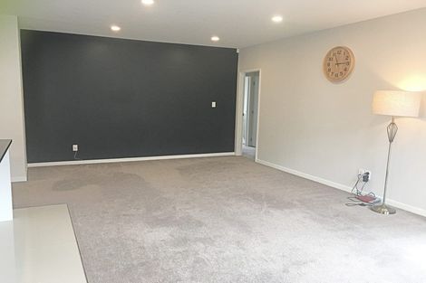 Photo of property in 18 Treestump Road, Takanini, 2112