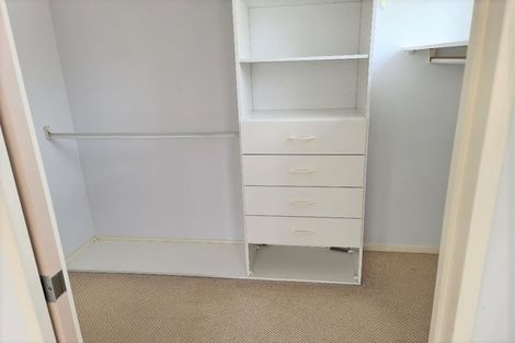 Photo of property in 11 Heath Avenue, Northcote, Auckland, 0627