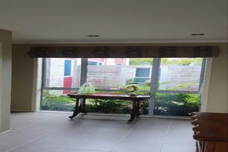 Photo of property in 4 Parkvue Drive, Bell Block, New Plymouth, 4312