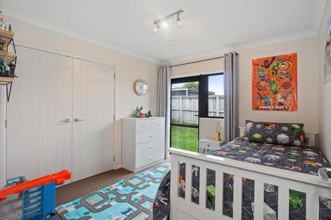 Photo of property in 5 Goble Road, Clarks Beach, Pukekohe, 2679