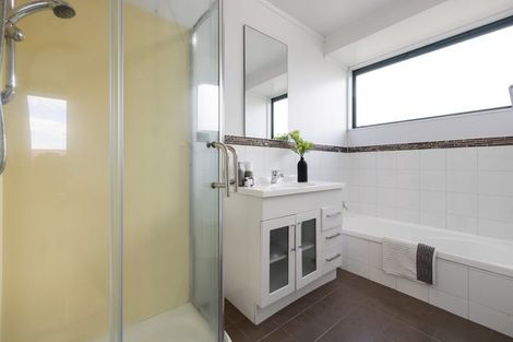 Photo of property in 16 Myrlene Place, Nawton, Hamilton, 3200