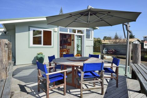 Photo of property in 10 Kuku Avenue, Mahia, Nuhaka, 4198