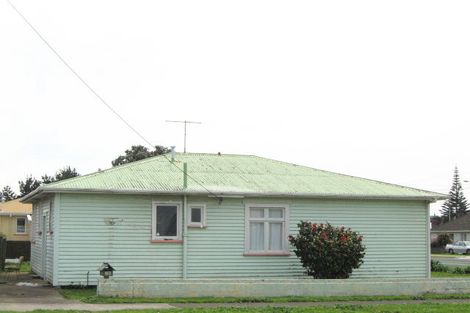 Photo of property in 26 Stafford Street, Waitara, 4320