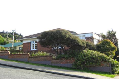 Photo of property in 27 Walker Street, Bluff, 9814