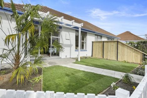 Photo of property in 3/42 Trent Street, Linwood, Christchurch, 8011