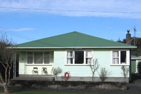 Photo of property in 3 Ballance Street, Levin, 5510