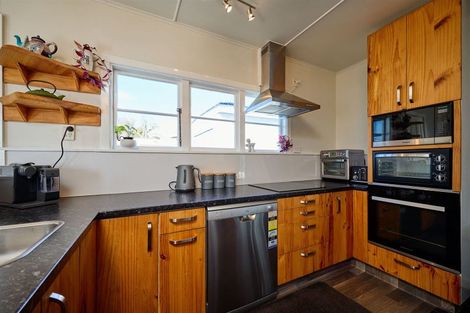 Photo of property in 17 Bayview Street, Kaikoura, 7300