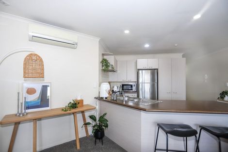 Photo of property in Paramount Apartments, 33/281 Maunganui Road, Mount Maunganui, 3116