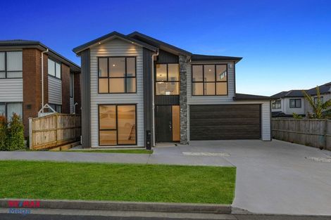 Photo of property in 14 Urney Drive, Flat Bush, Auckland, 2019