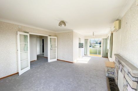 Photo of property in 58 Marlborough Avenue, Glenfield, Auckland, 0629