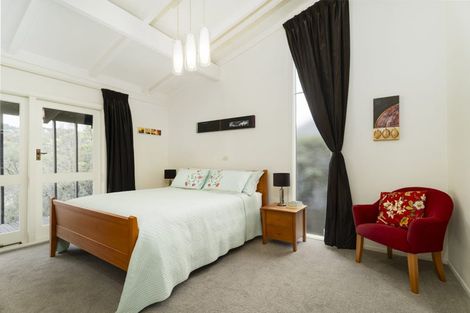 Photo of property in 9 Halswater Drive, Churton Park, Wellington, 6037